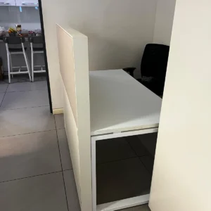 ארונית מגירות